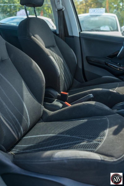 Peugeot 208 HDi 68 CV 5 porte Active (16)
