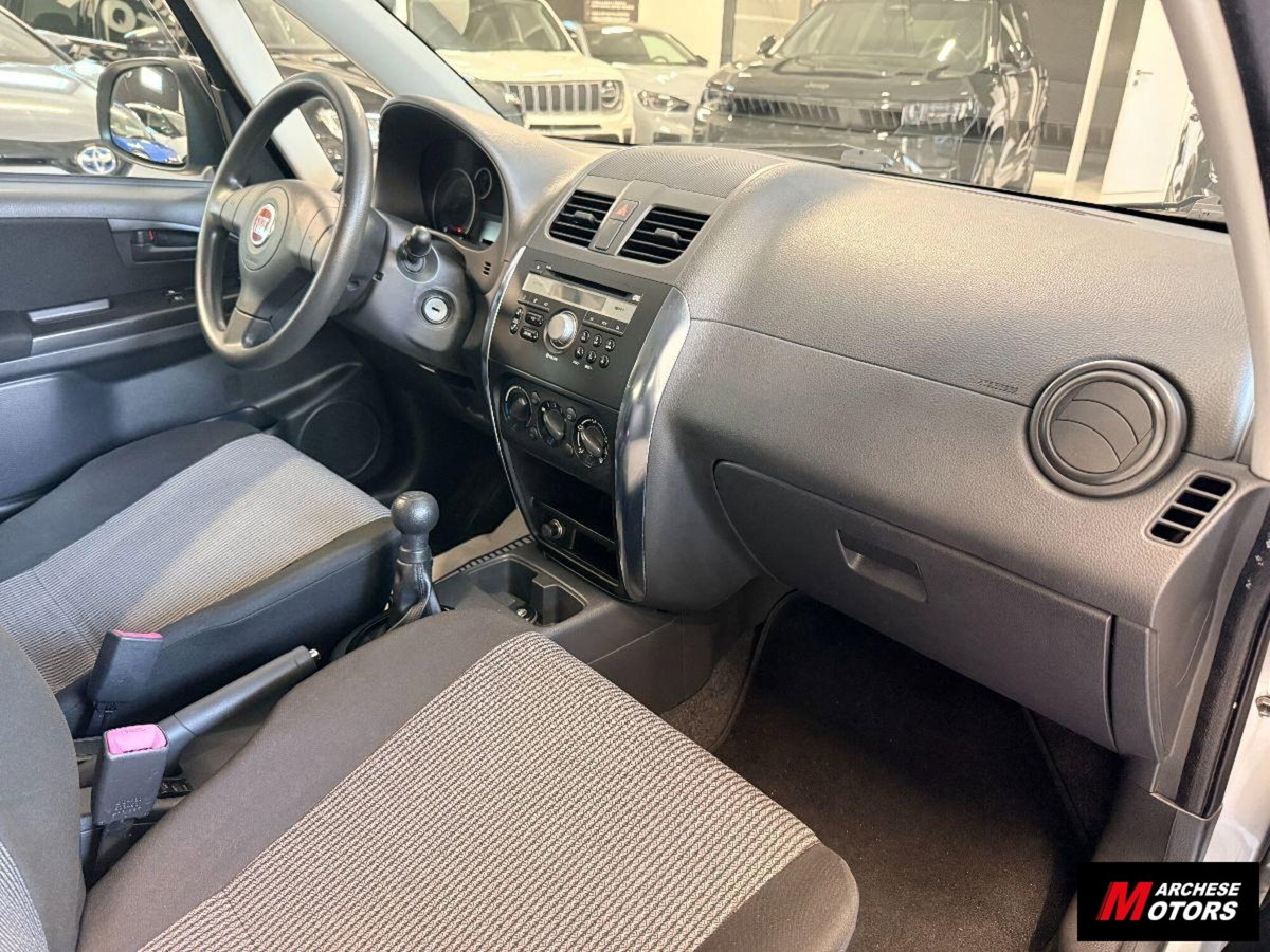 Fiat Sedici 1.6 16V 4x4 Dynamic (11)