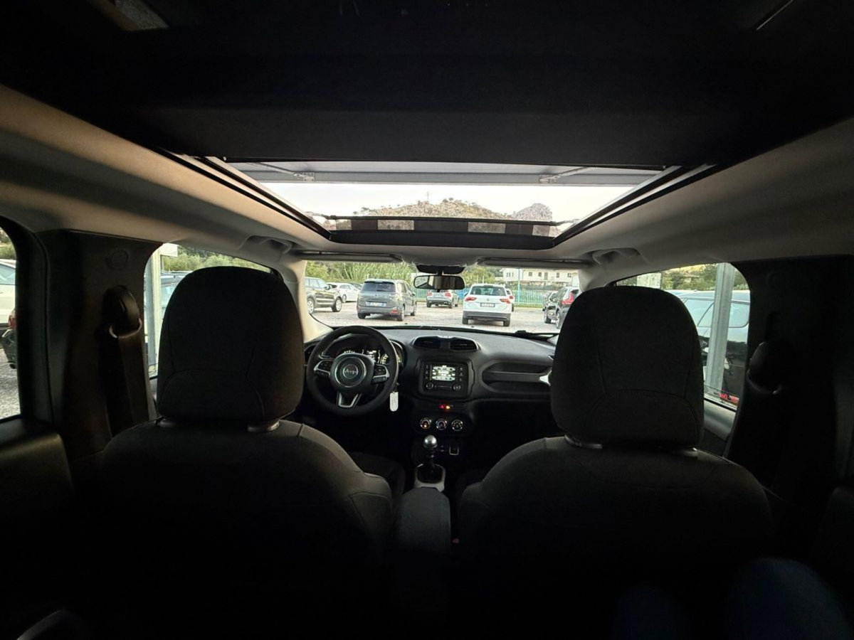 Jeep Renegade 1.4 MultiAir Longitude (18)