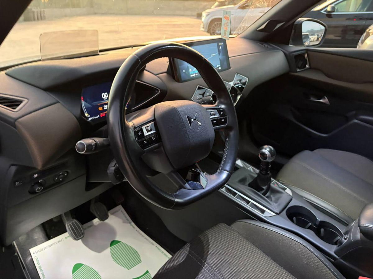 Ds DS 3 DS 3 Crossback PureTech 100 So Chic (10)