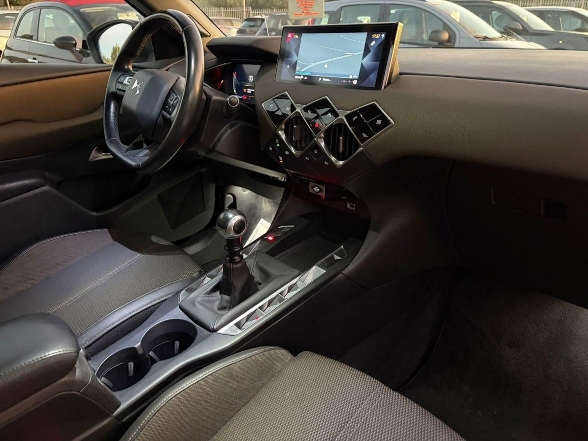 Ds DS 3 DS 3 Crossback PureTech 100 So Chic (8)