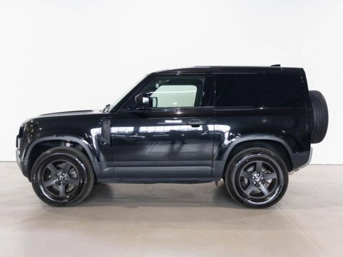 Land Rover Defender 90 3.0D I6 200 CV AWD Auto X-Dynamic HSE (4)