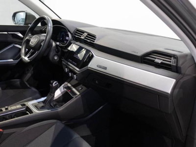 Audi Q3 35 TDI Business (15)