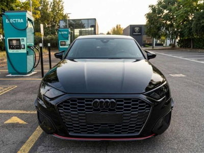 Audi A3 Sportback 35 TDI S tronic S line edition (2)