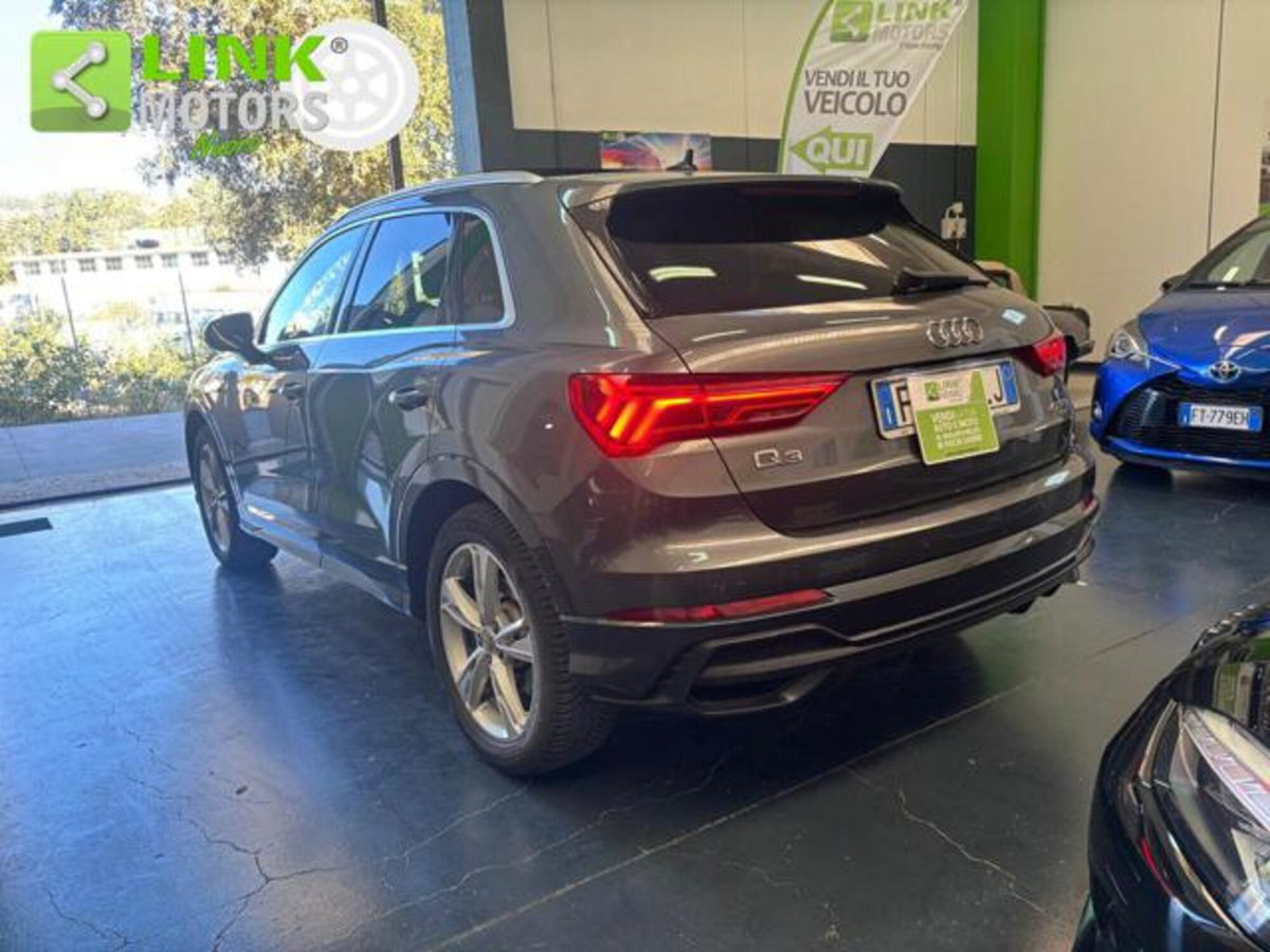 Audi Q3 40 2.0 tfsi Business quattro s-tronic (3)