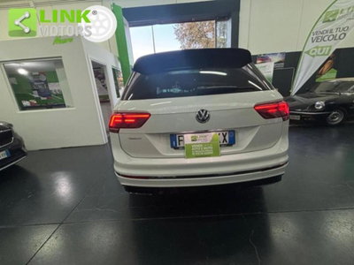 Volkswagen Tiguan 2.0 BiTDI SCR DSG 4MOTION Executive R-Line BMT (4)