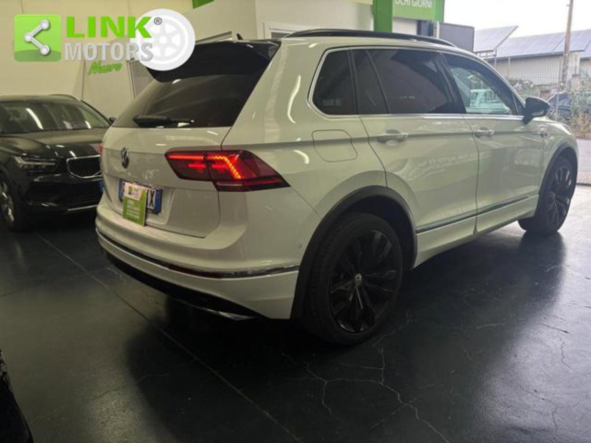 Volkswagen Tiguan 2.0 BiTDI SCR DSG 4MOTION Executive R-Line BMT (5)