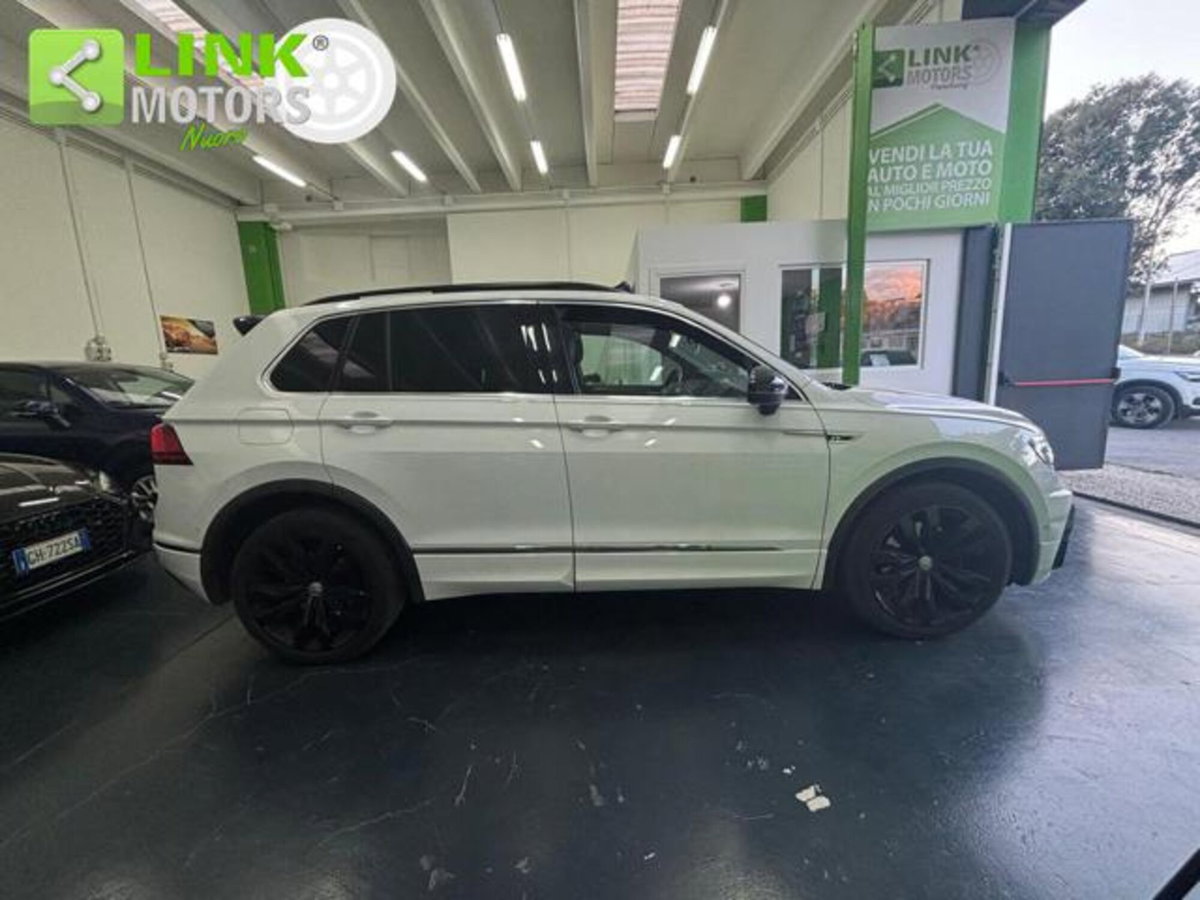 Volkswagen Tiguan 2.0 BiTDI SCR DSG 4MOTION Executive R-Line BMT (6)