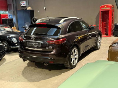 Infiniti QX70 3.0 diesel V6 AT S Premium (4)