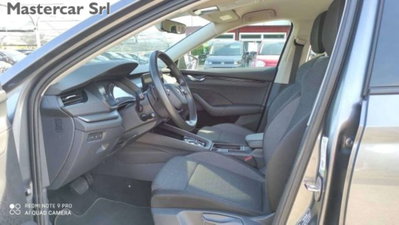 Skoda Octavia Station Wagon 2.0 TDI EVO SCR DSG Wagon Ambition (11)