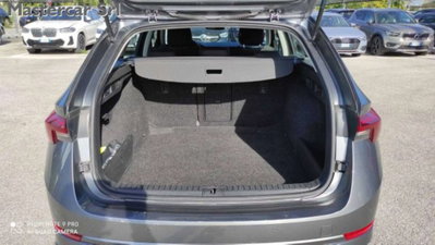 Skoda Octavia Station Wagon 2.0 TDI EVO SCR DSG Wagon Ambition (15)