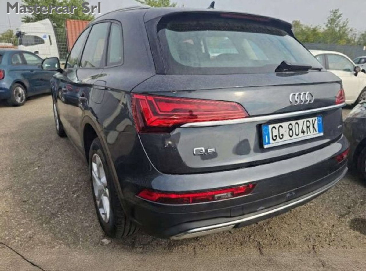 Audi Q5 45 2.0 tfsi mhev 12V Business Advanced quattro s-tronic (3)