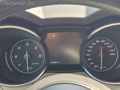 Alfa Romeo Stelvio 2.2 t Veloce Q4 210cv auto (14)
