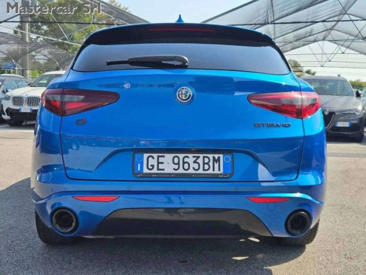 Alfa Romeo Stelvio 2.2 t Veloce Q4 210cv auto (7)