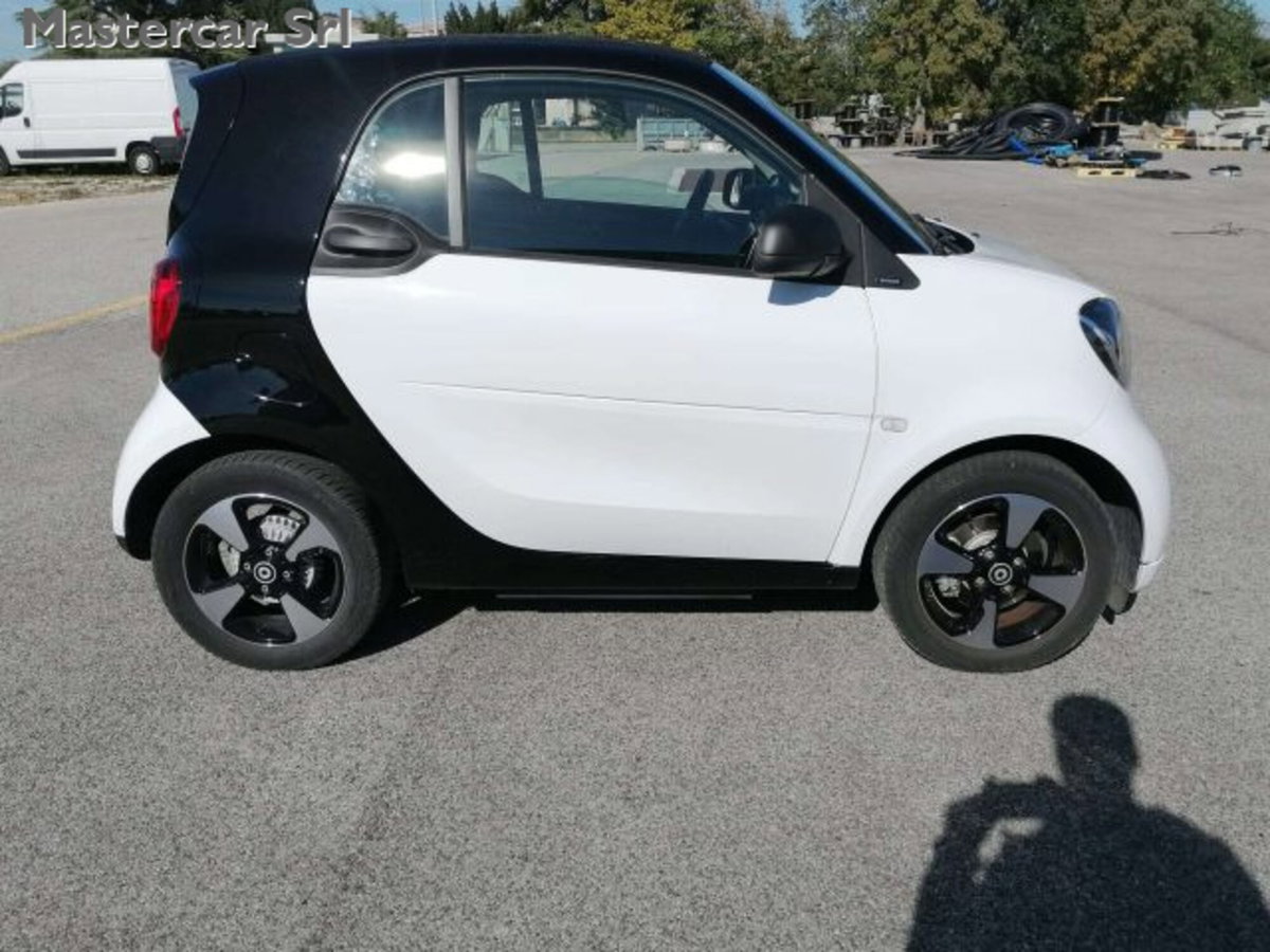 smart Fortwo EQ Perfect (4)