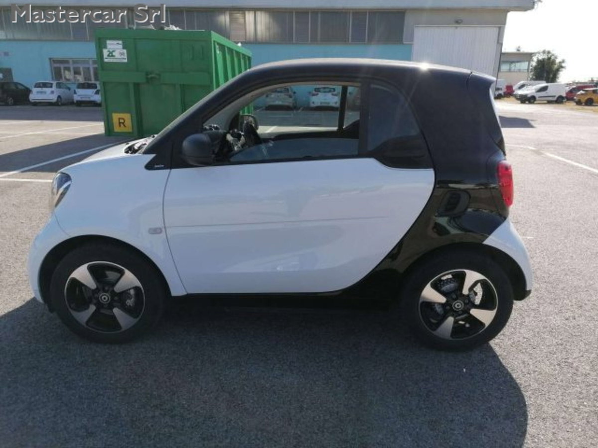 smart Fortwo EQ Perfect (8)