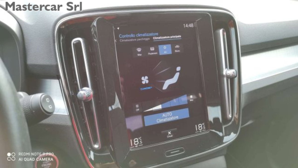 Volvo XC40 T5 Recharge Plug-in Hybrid Inscription Expression (14)