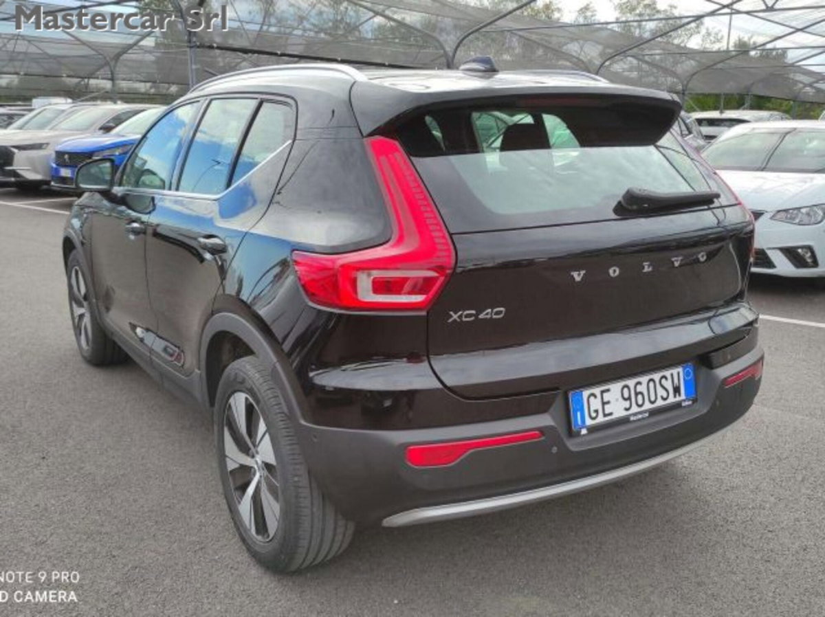Volvo XC40 T5 Recharge Plug-in Hybrid Inscription Expression (4)