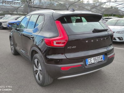 Volvo XC40 T5 Recharge Plug-in Hybrid Inscription Expression (4)
