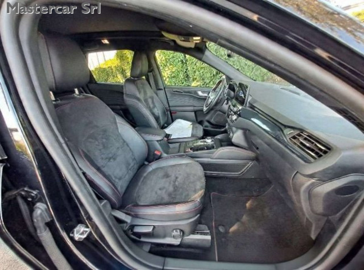 Ford Kuga 2.0 EcoBlue 120 CV aut. 2WD ST-Line X (6)