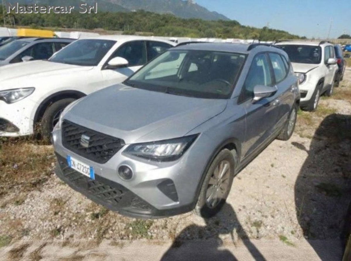 SEAT Arona 1.0 ecotsi Style 95cv (2)