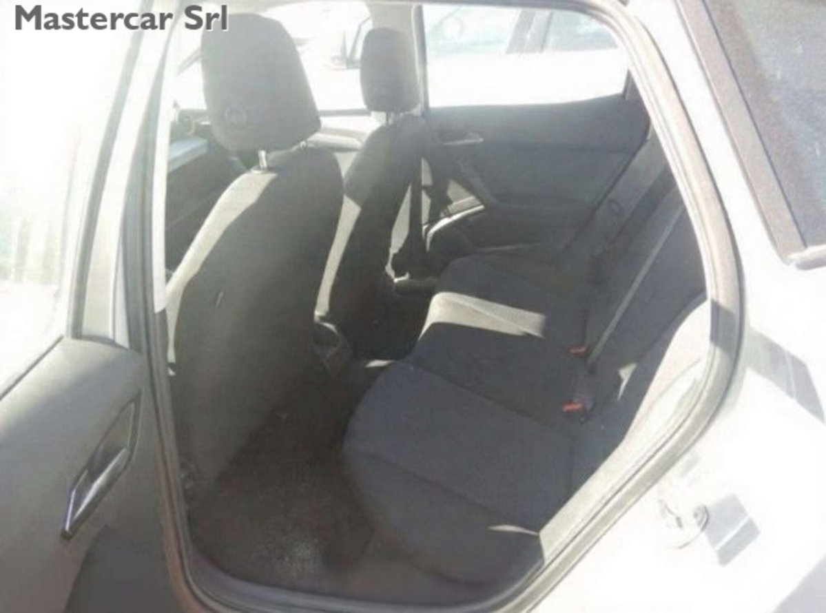 SEAT Arona 1.0 ecotsi Style 95cv (7)