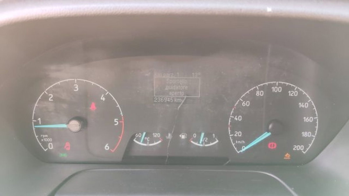 Ford Transit Custom Furgone 280 2.0 TDCi 130 PC Furgone Entry (10)