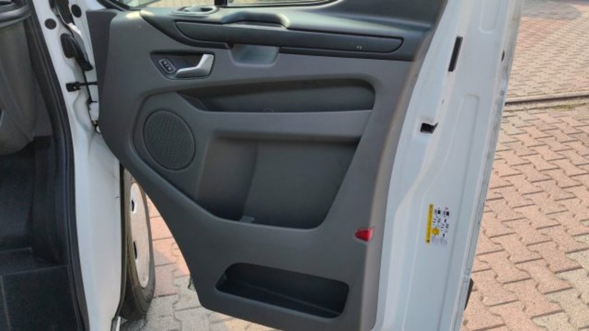 Ford Transit Custom Furgone 280 2.0 TDCi 130 PC Furgone Entry (17)