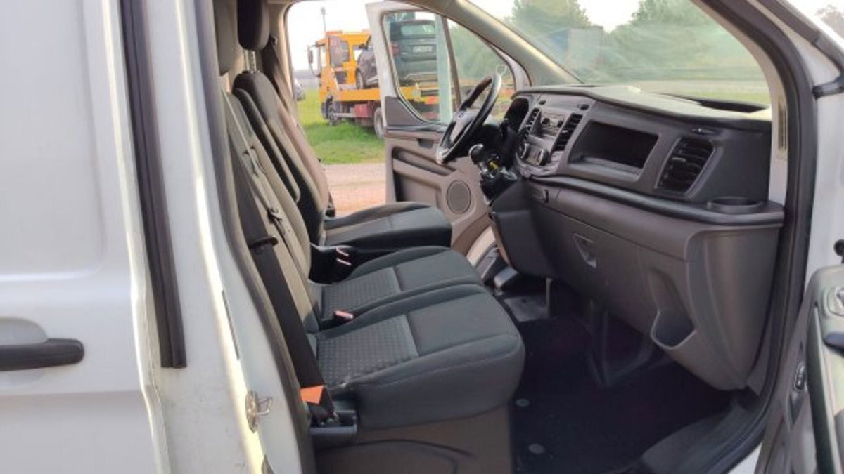 Ford Transit Custom Furgone 280 2.0 TDCi 130 PC Furgone Entry (19)