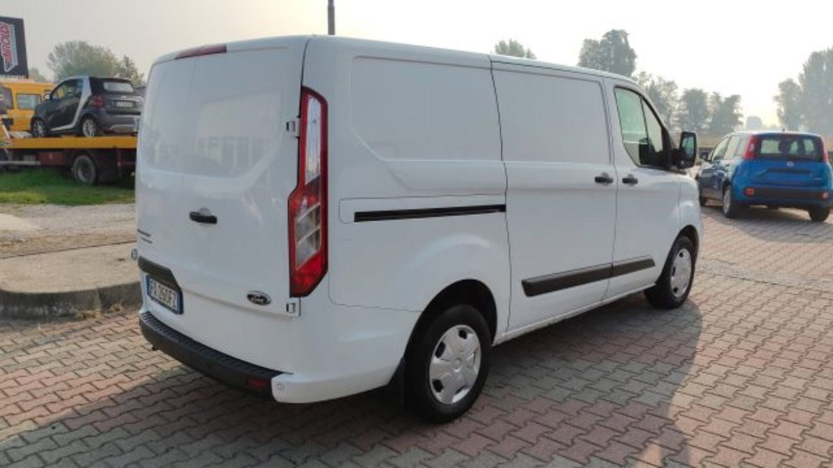 Ford Transit Custom Furgone 280 2.0 TDCi 130 PC Furgone Entry (7)