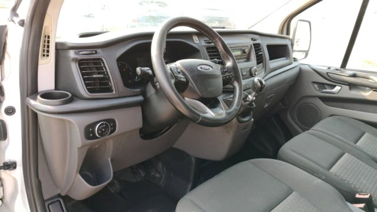 Ford Transit Custom Furgone 280 2.0 TDCi 130 PC Furgone Entry (9)