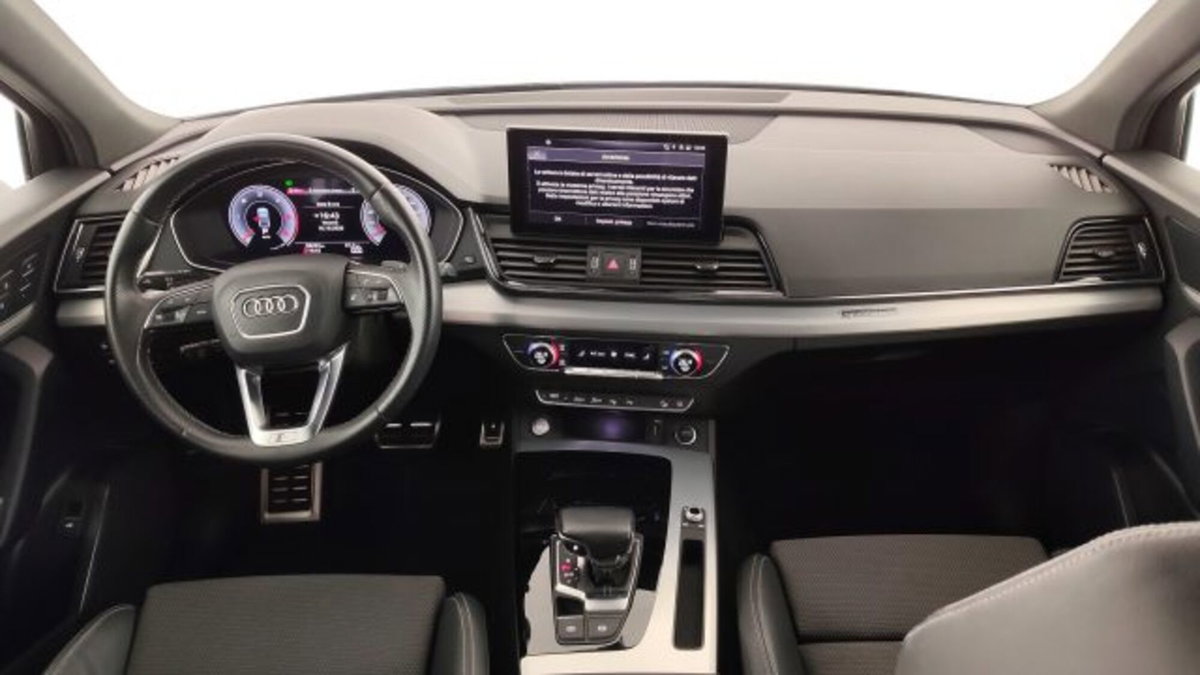 Audi Q5 40 TDI 204 CV quattro S tronic S line plus (9)