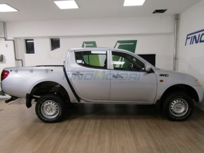 Mitsubishi L200 2.5 DI-D Double Cab Invite (14)