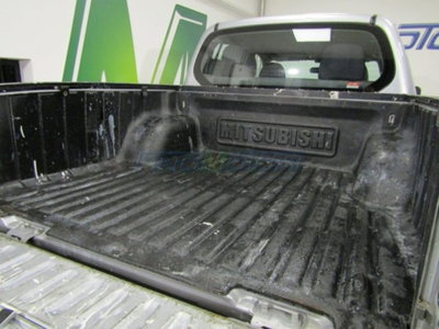 Mitsubishi L200 2.5 DI-D Double Cab Invite (15)