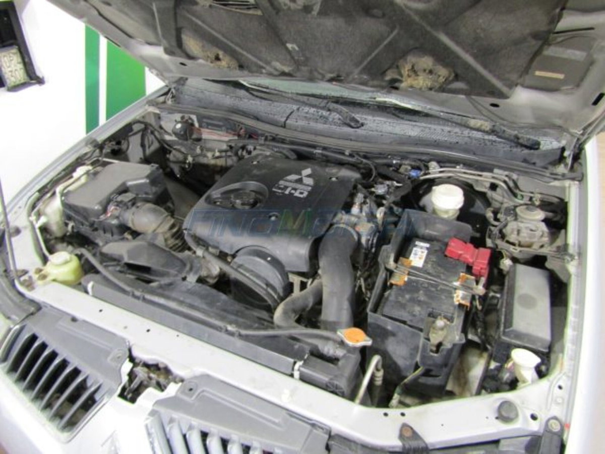Mitsubishi L200 2.5 DI-D Double Cab Invite (16)