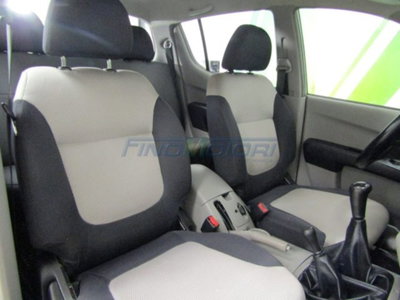Mitsubishi L200 2.5 DI-D Double Cab Invite (8)