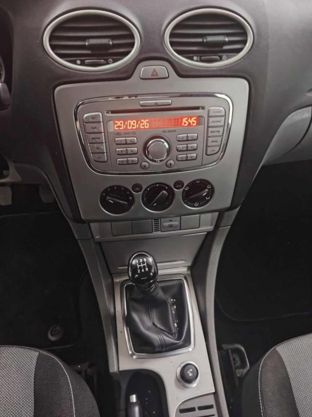 Ford Focus Station Wagon 1.6 TDCi (90CV) SW Tit. (7)