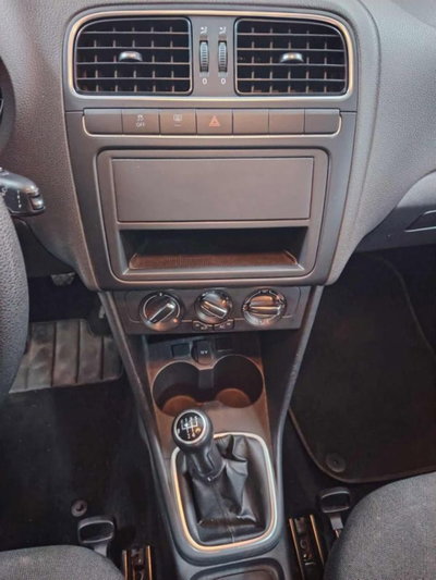 Volkswagen Polo 1.2 70 CV 5p. Comfortline (7)