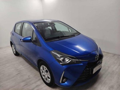 Toyota Yaris 1.0 5 porte Active (2)