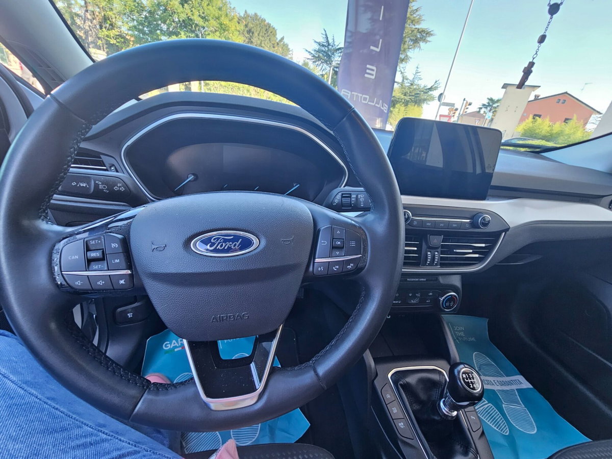 Ford Focus Station Wagon 1.5 ecoblue Titanium Edition 115cv auto (16)