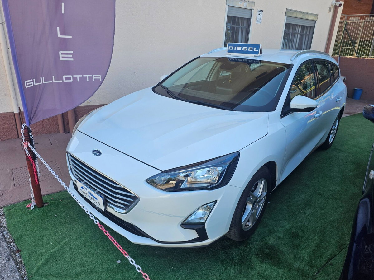 Ford Focus Station Wagon 1.5 ecoblue Titanium Edition 115cv auto (2)