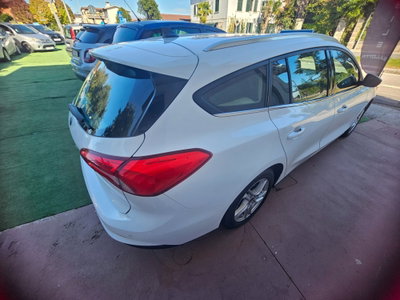 Ford Focus Station Wagon 1.5 ecoblue Titanium Edition 115cv auto (4)