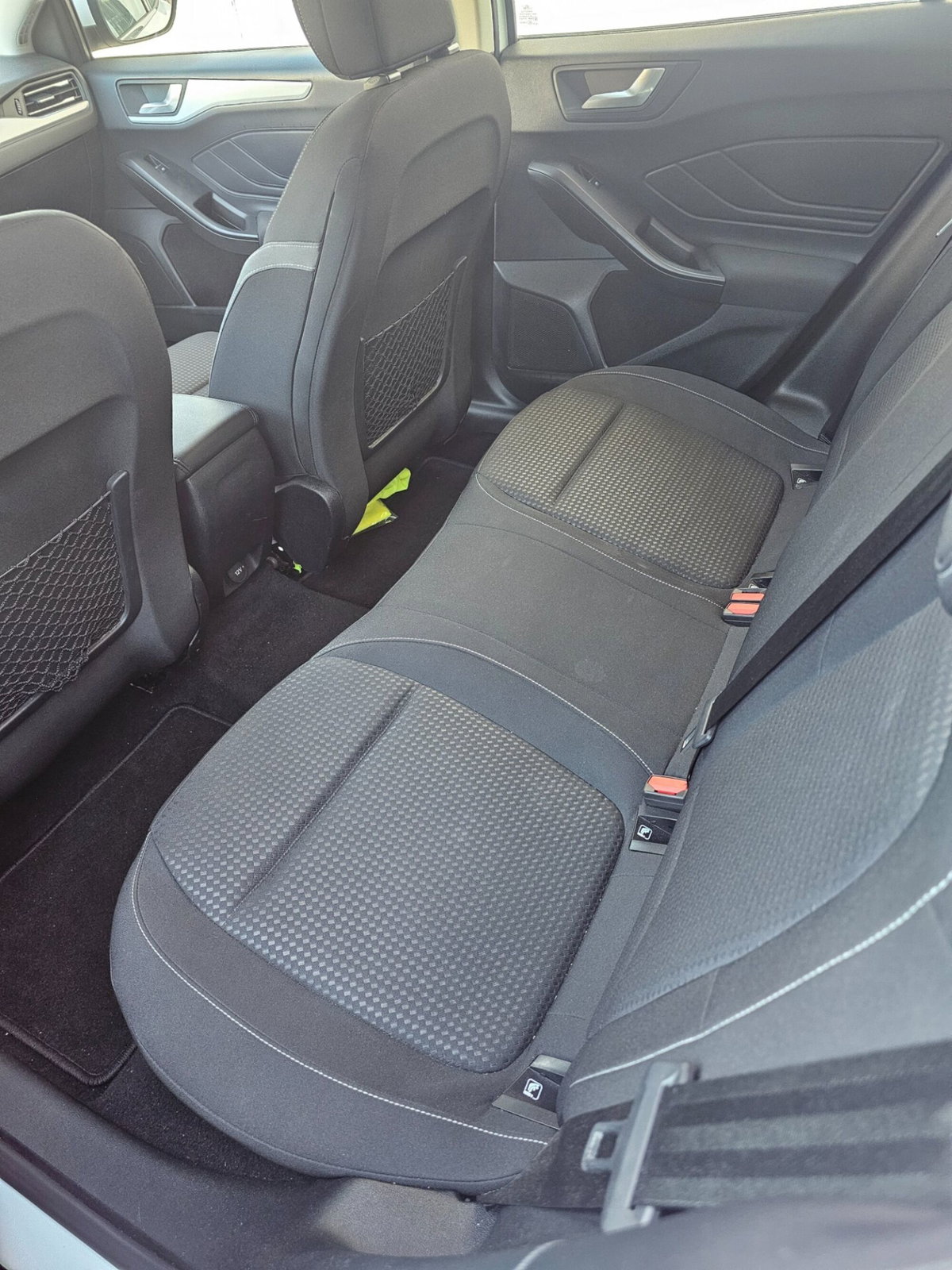 Ford Focus Station Wagon 1.5 ecoblue Titanium Edition 115cv auto (9)