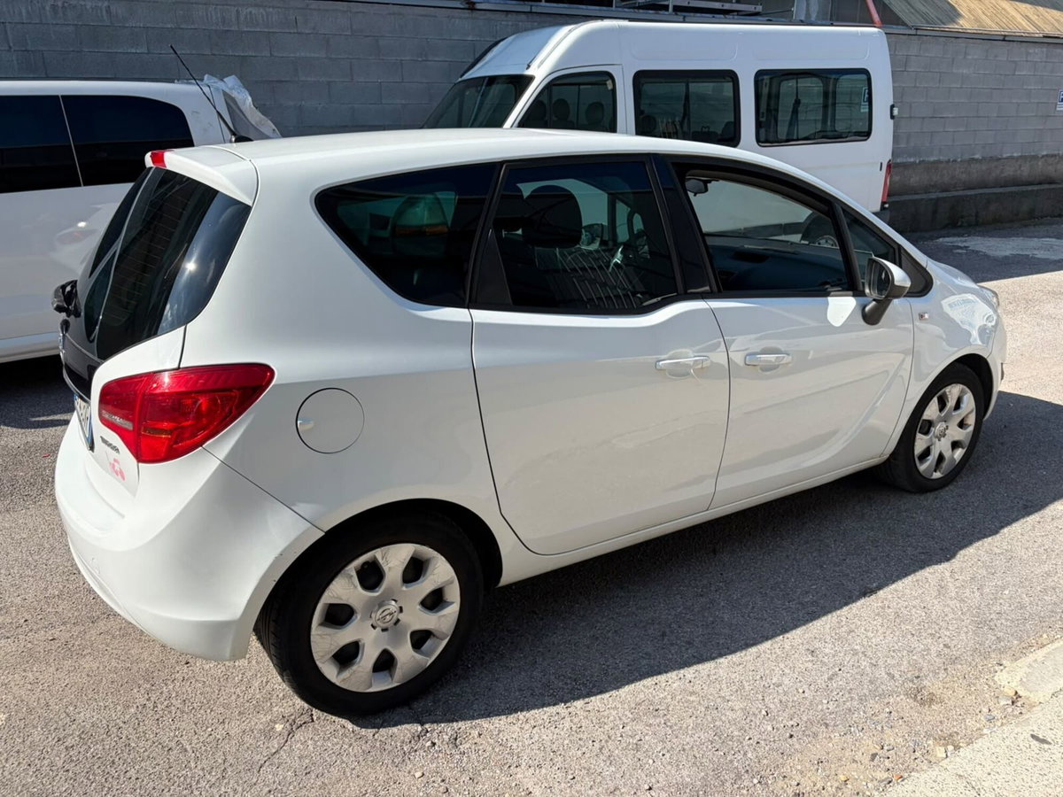 Opel Meriva 1.4 Turbo 120CV Elective (4)
