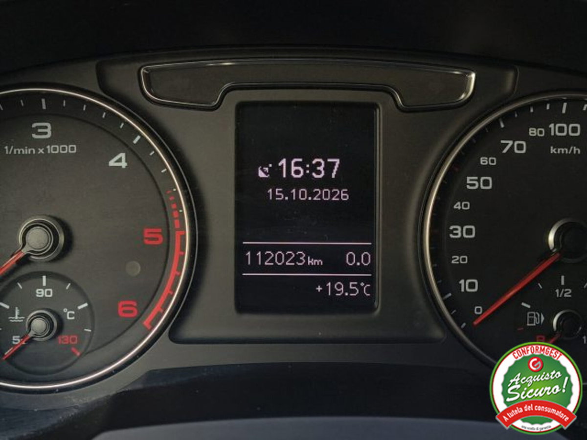 Audi Q3 2.0 TDI 150 CV quattro (15)