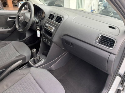 Volkswagen Polo 1.4 5 porte Comfortline (11)