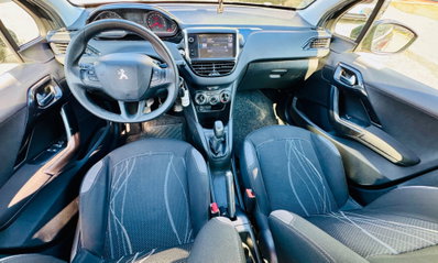 Peugeot 208 82 5 porte Allure (16)