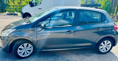 Peugeot 208 82 5 porte Allure (5)