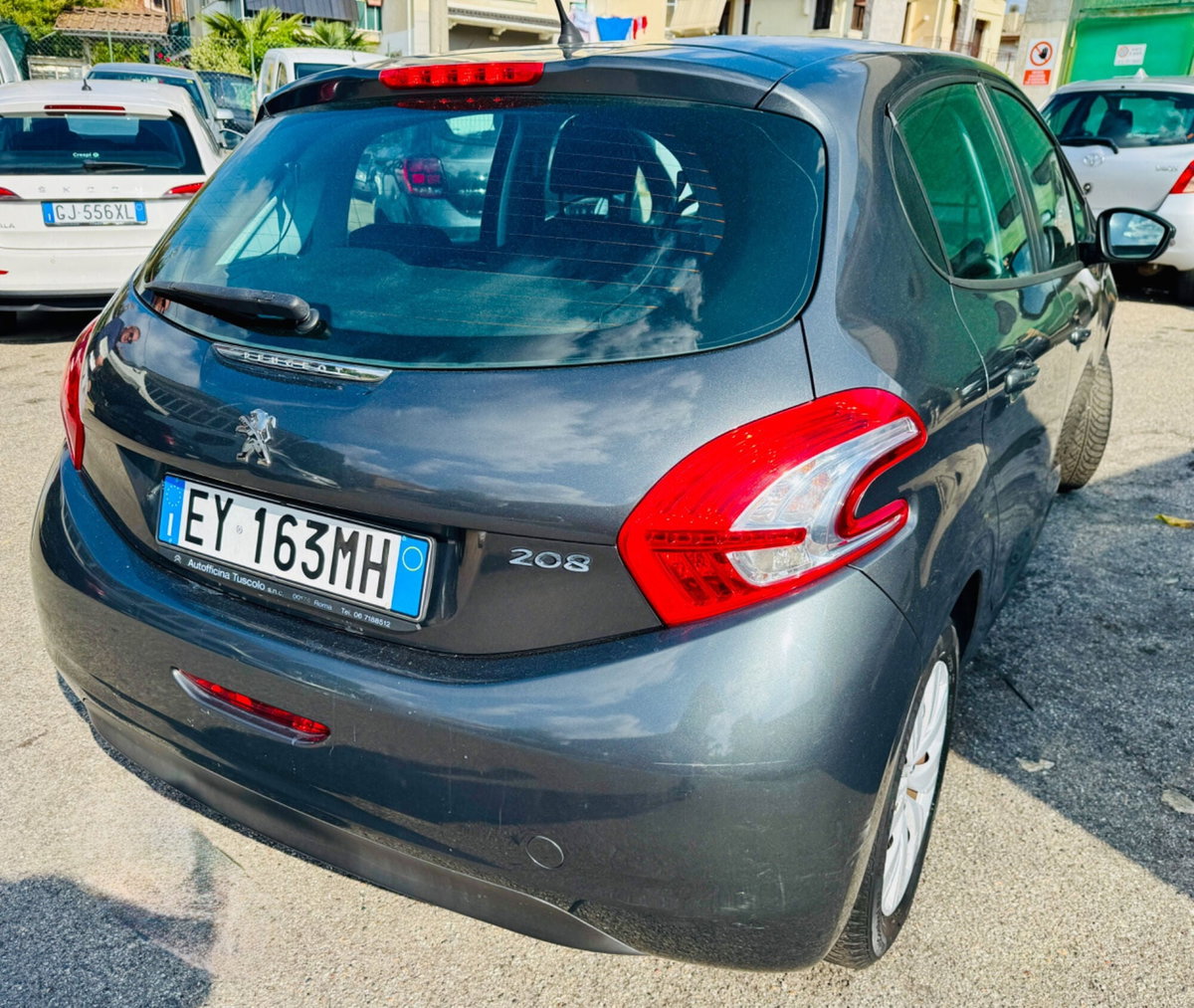 Peugeot 208 82 5 porte Allure (9)