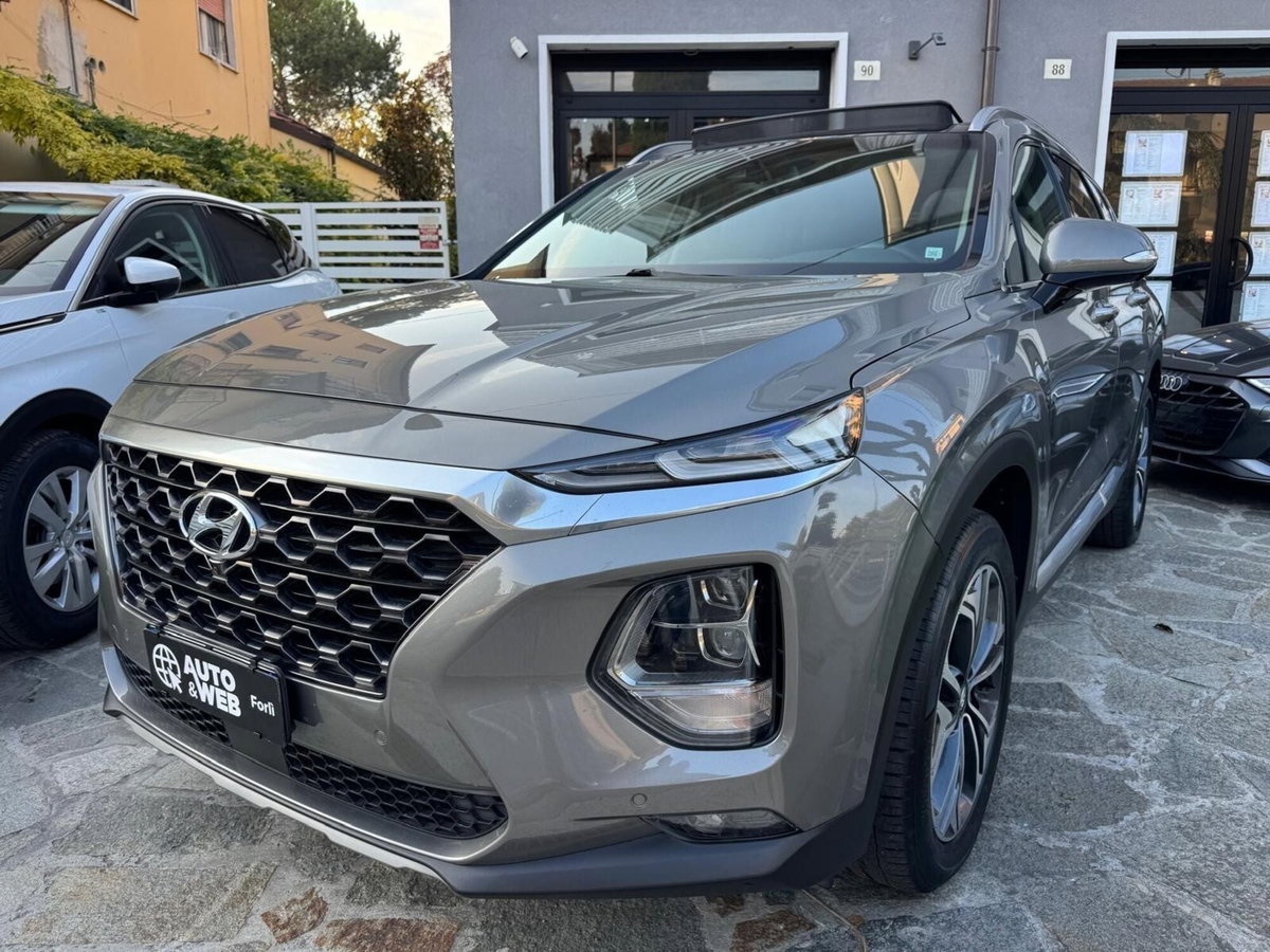 Hyundai Santa Fe 2.2 CRDi 4WD A/T 7 posti Xprime (2)
